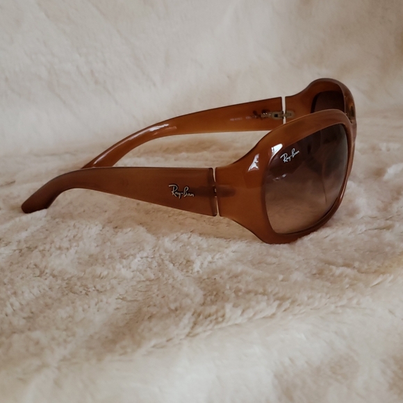 Ray-Ban sunglasses - Picture 4 of 8